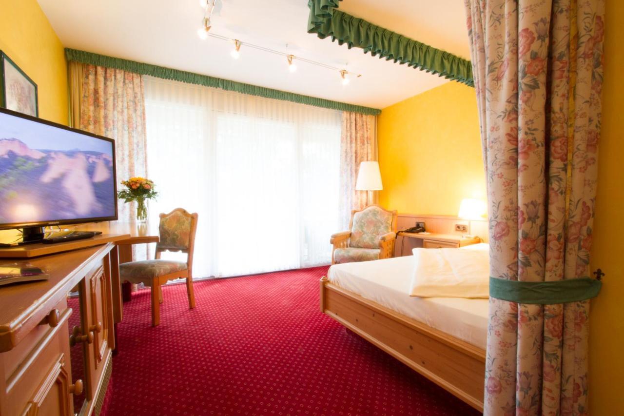 Hotel Pfalzblick Dahn Eksteriør bilde